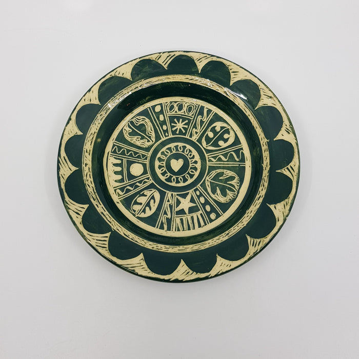 'Engraved' tea plate, green (AH662C)