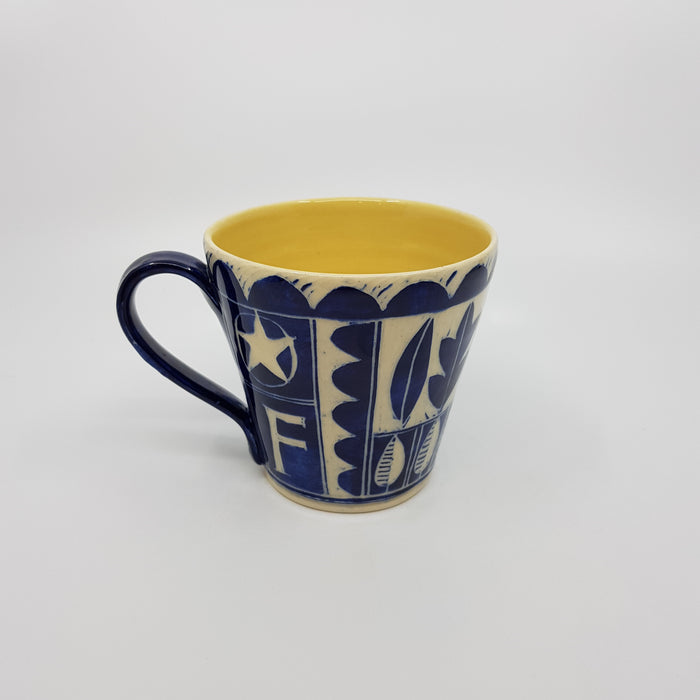 'Engraved' Flared mug, large, blue (AH671B)