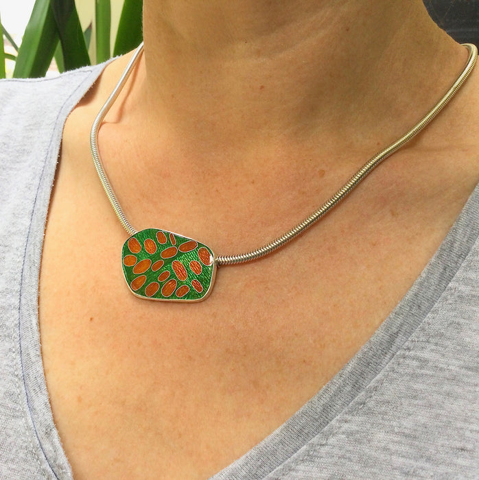 Necklace, silver, green & yellow enamel (HSL32)