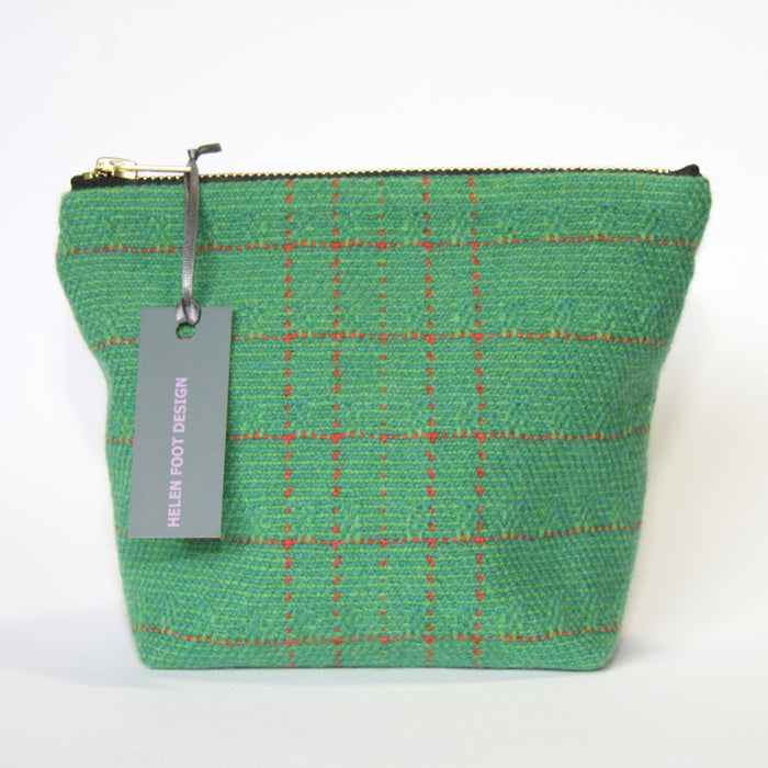 Handwoven Medium Pouch, green check (HF041F)