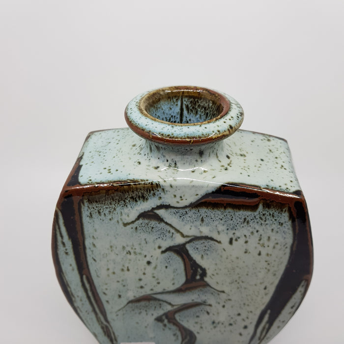 Slab Pot, chun glaze over tenmoku with wax resist decoration (JJ26)