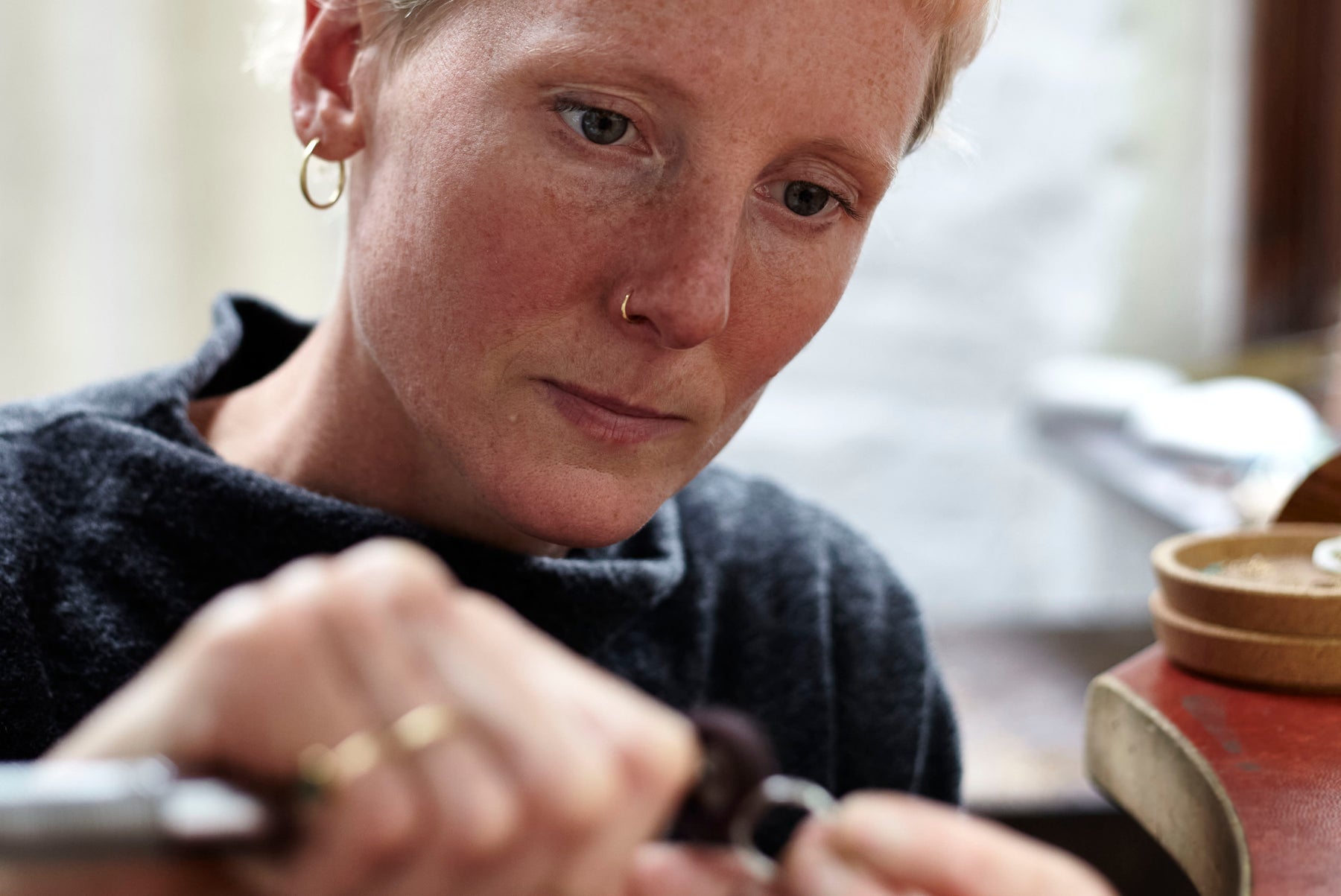 jeweller Heidi Hockenjos at her workbench