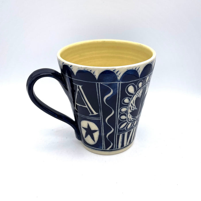 'Engraved' Tall mug (AH722B)