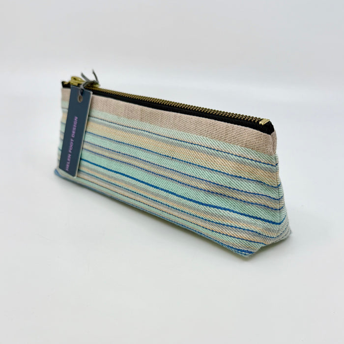 Handwoven pouch (HF040C)