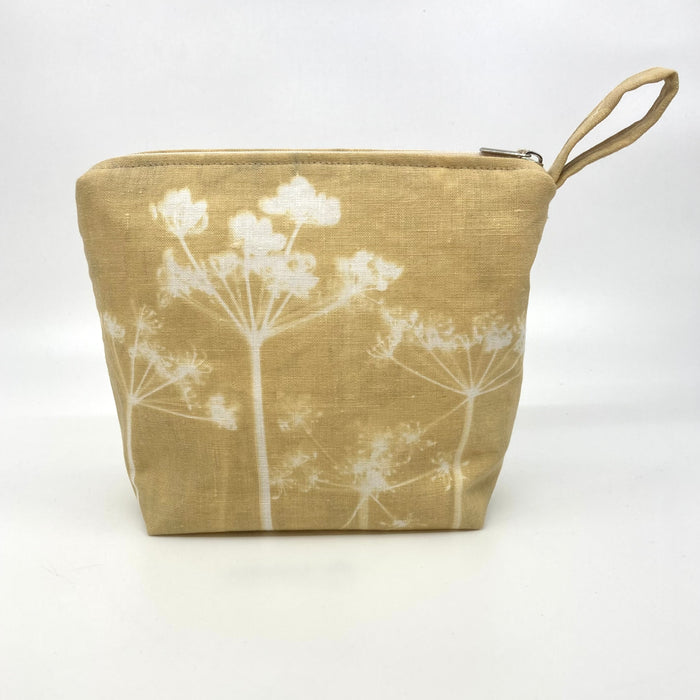 'Cotswold Hedgerows' Cyanotype Printed Linen Pouch (KC17B)