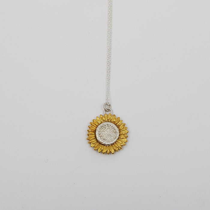Sunflower pendant (TB167)