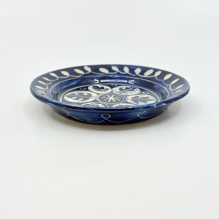'Engraved' small plate/dish/saucer (AH716A)