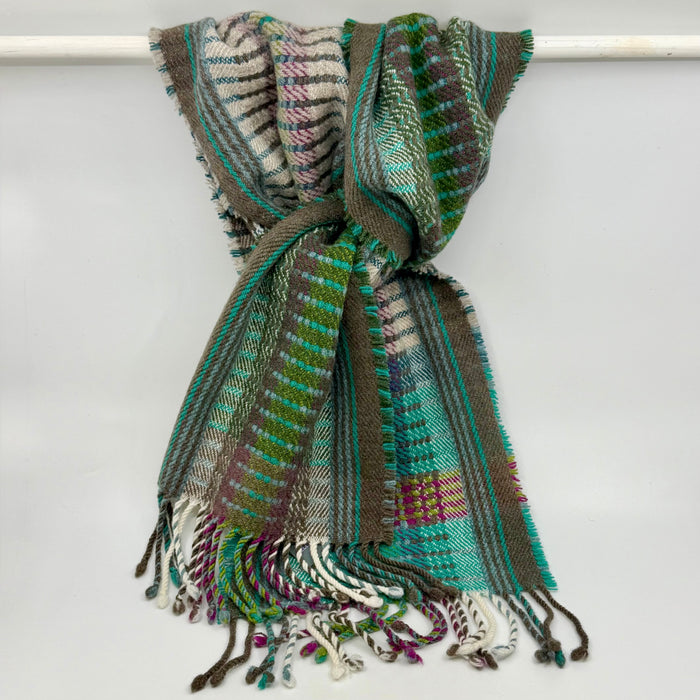 'Lapwing' Handwoven Lambswool Scarf (HF010)