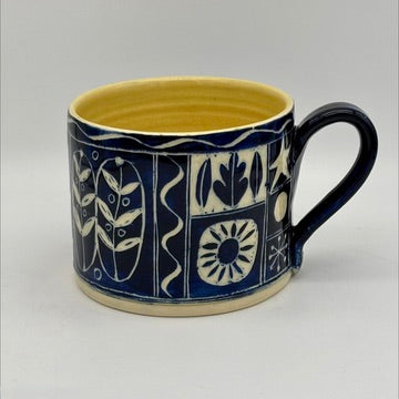 Large mug 'S' (AH812)