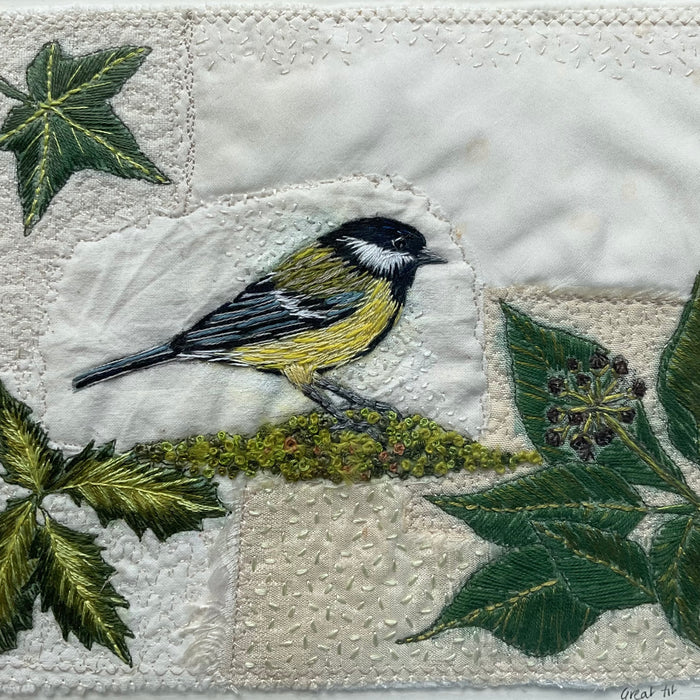 'Great Tit' unframed embroidery (LW345)
