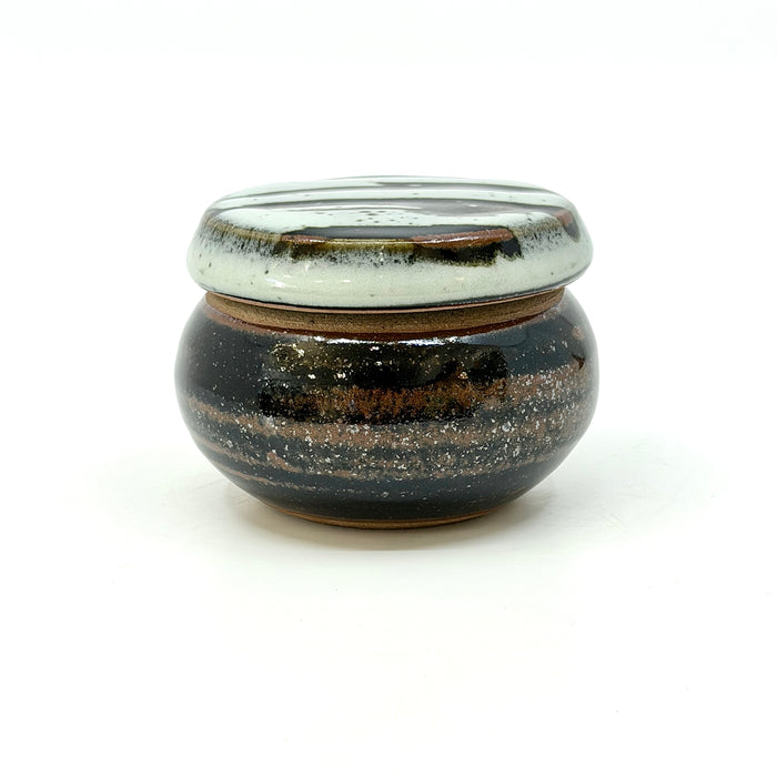 Covered Jar, small (JJ58)