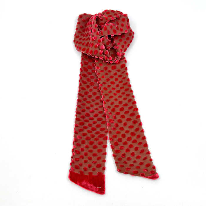 TINY TIPPET Devore Velvet, Geranium (LL07G)