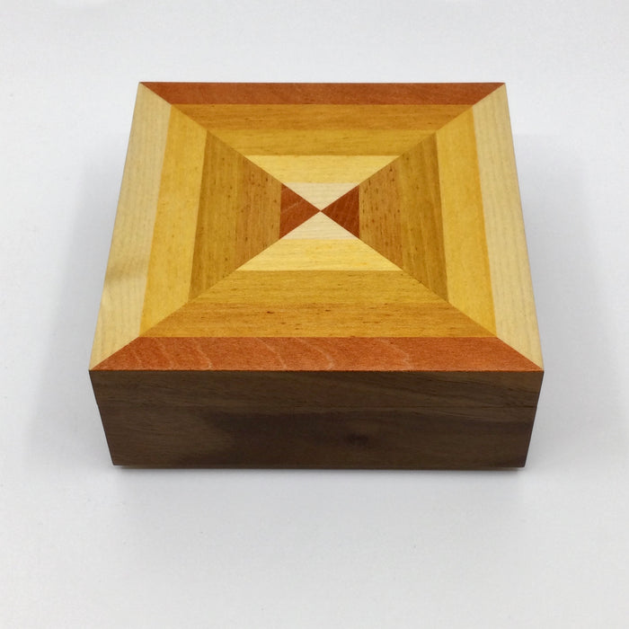 Yellow Prism Square Box (KS30)