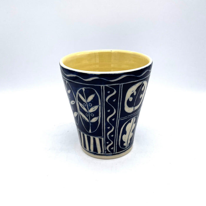 'Engraved' Tall mug (AH722A)