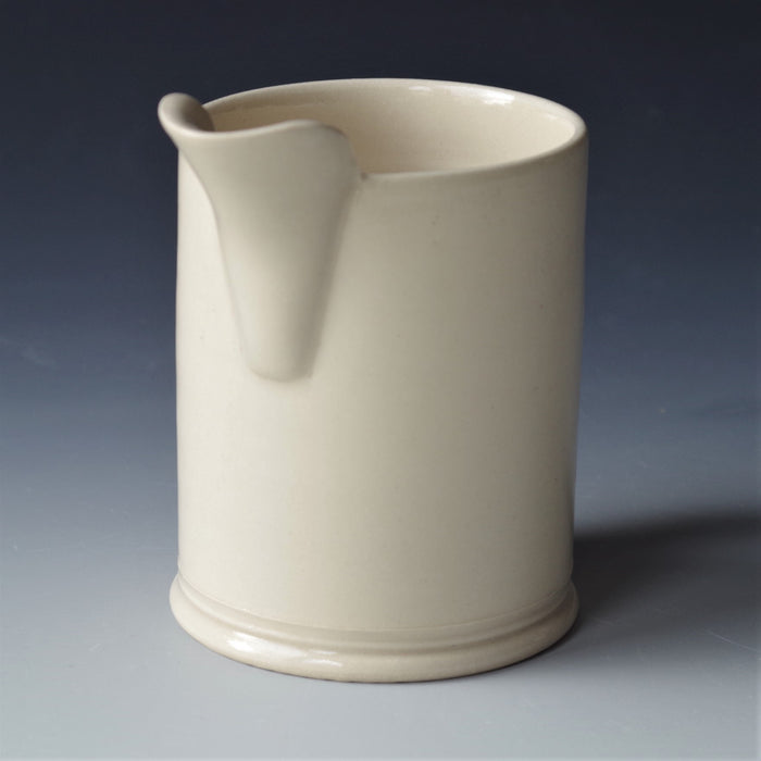 Small white jug (AY69)