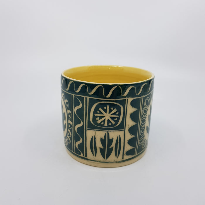 'Engraved' mug, green (AH667B)