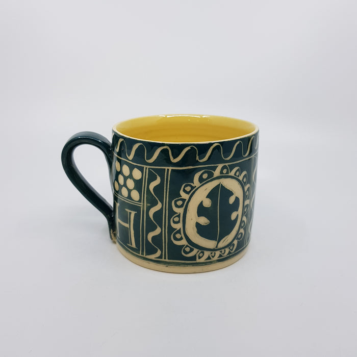'Engraved' mug, green (AH667B)