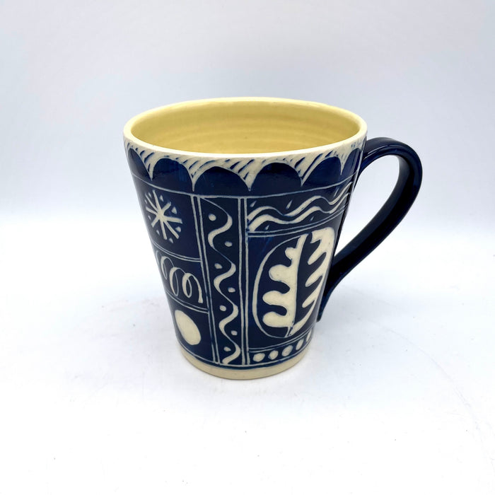 'Engraved' Tall mug (AH722B)