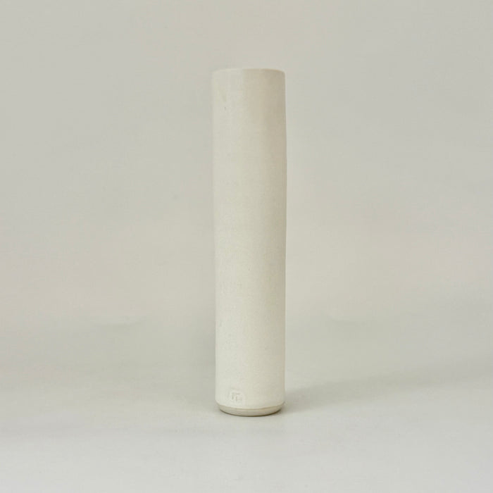 Cylinder Vase, porcelain, matt cream (RH05)