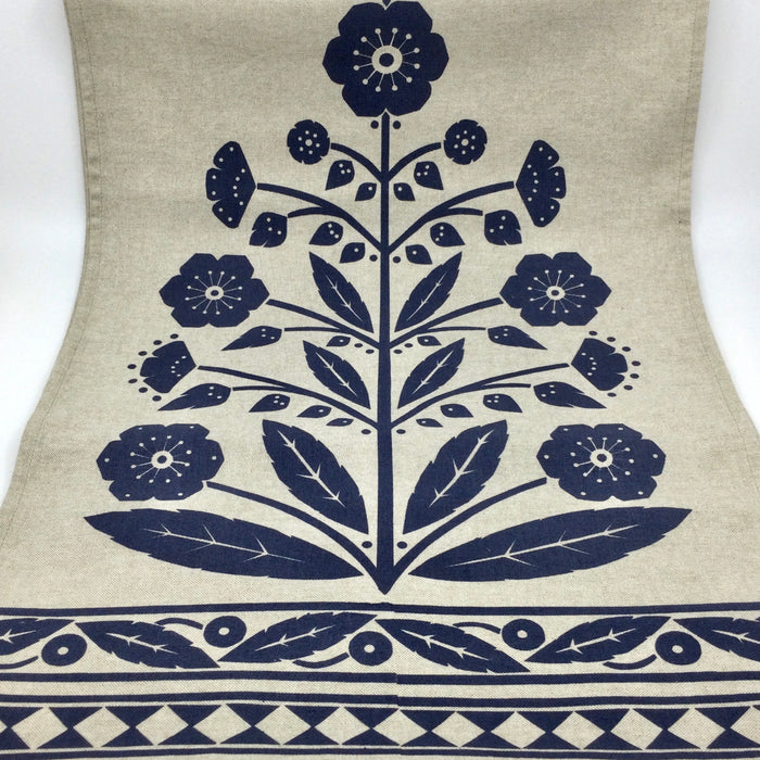 Table Runner. Navy Blue. Medium (KC02NB)