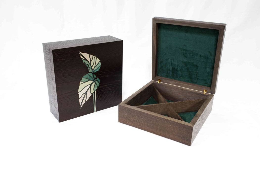 Begonia Leaf Box (KS176)
