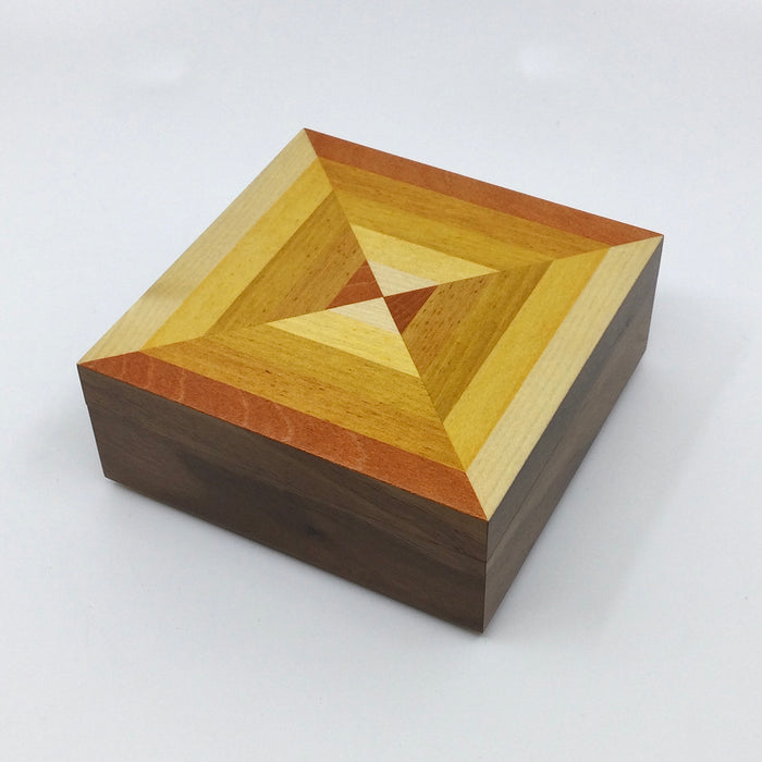 Yellow Prism Square Box (KS30)