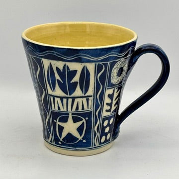 Tall mug 2 'J' (AH816)