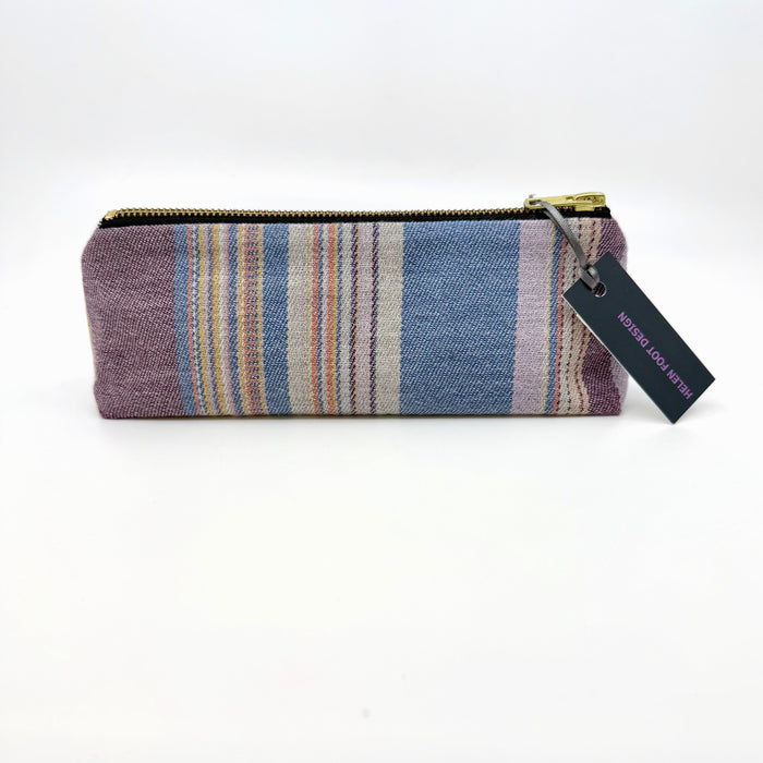 Handwoven pouch (HF040A)