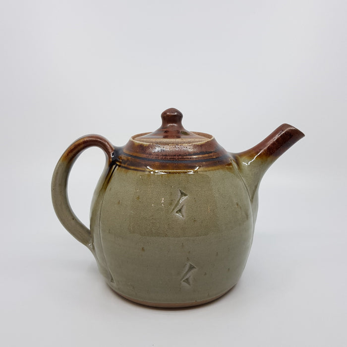 1 Litre Teapot, stoneware (JJ32)