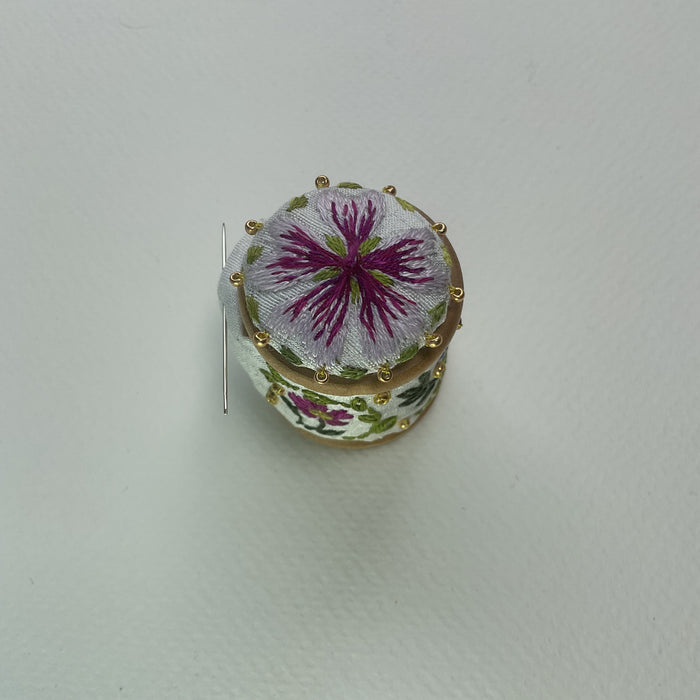 Floral cotton reel with pincushion on the back and button (LW355)