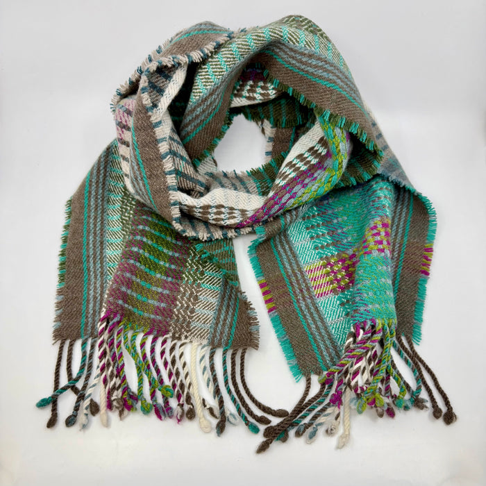 'Lapwing' Handwoven Lambswool Scarf (HF010)