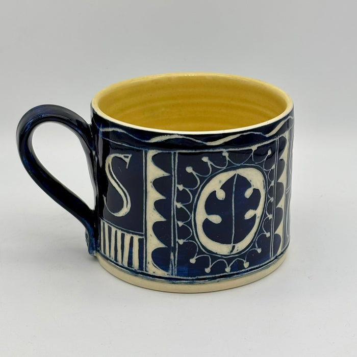 Large mug 'S' (AH812)