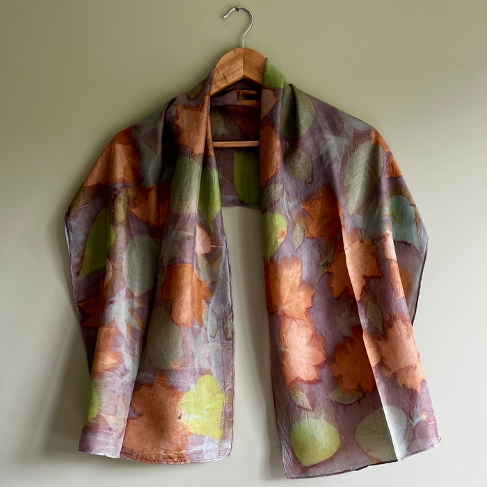 Light silk neck scarf, Pale purple with pink sycamore (CRE89)
