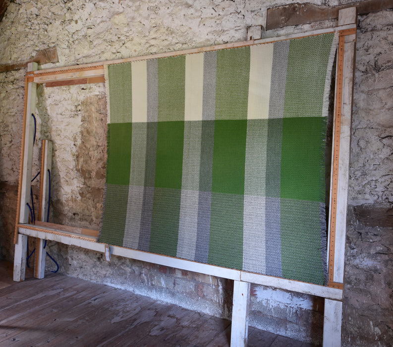 'Moss' Handwoven Lambswool Single Throw (RW209)