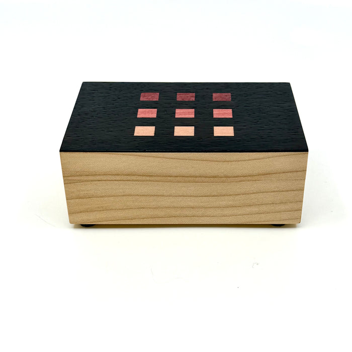 Red Grid Tray Box (KS131)