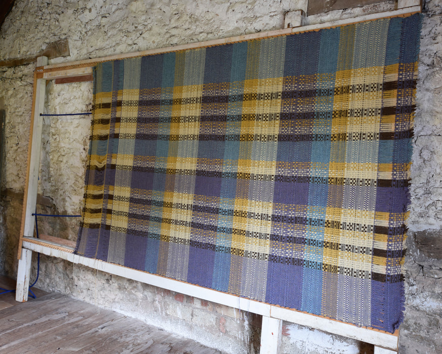 'Cotswold' Handwoven Lambswool Single Throw (RW221)