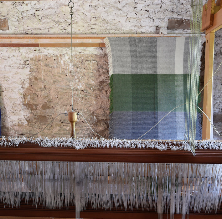 'Moss' Handwoven Lambswool Small Throw (RW205)