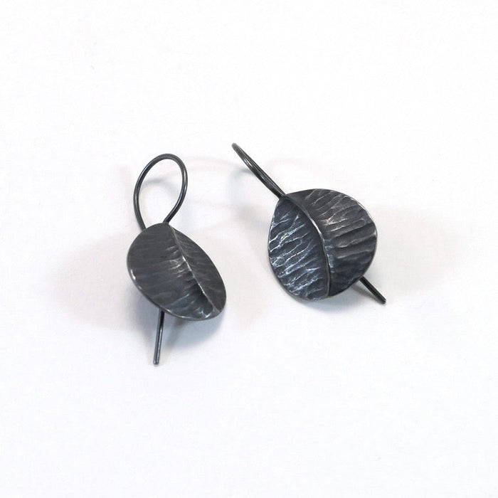 Small leaf oxidised earrings  (FH464E)