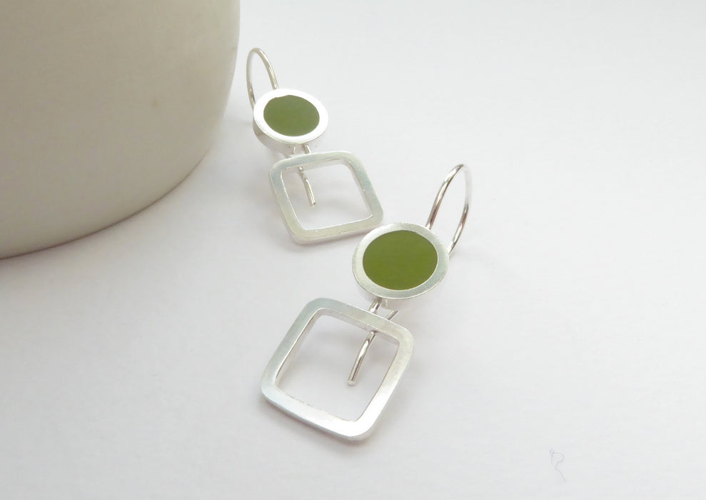 Square Pop Dot Drops pesto green (ST374)