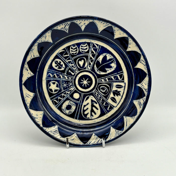 Tea plate (AH819)