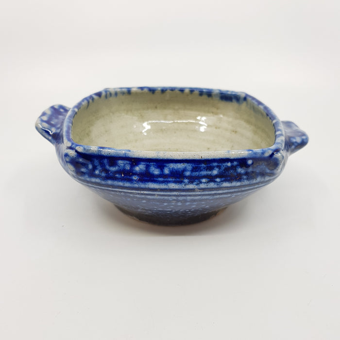 Blue dish with lugged handles (TM179)