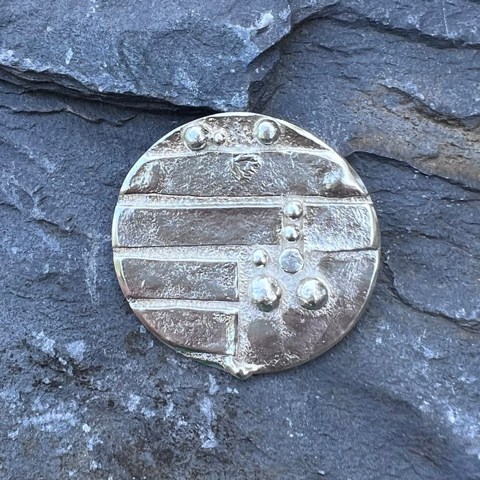 Brooch  (UAP460)