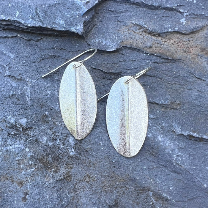 Leaf earrings,  (UAP467)
