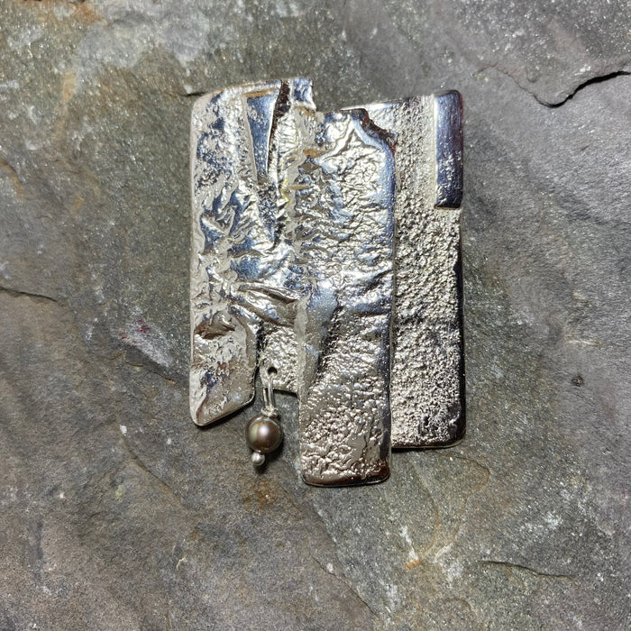 Rectangular Brooch, flowing brook series, silver (UAP391)
