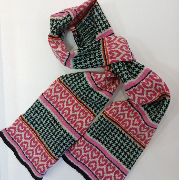 Hearts and Dogtooth Check Scarf (SBR505)