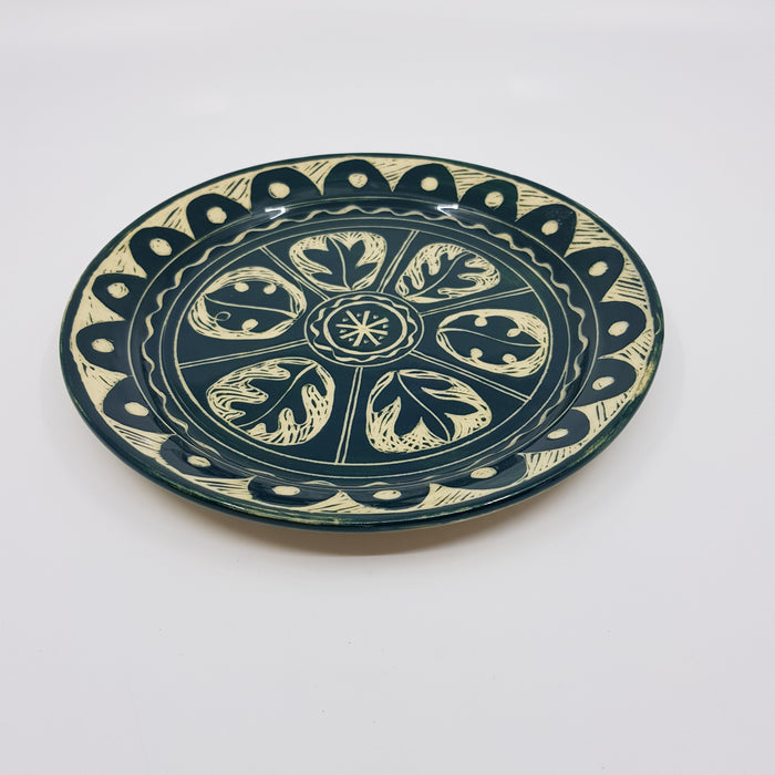 'Engraved' tea plate, green (AH507B)