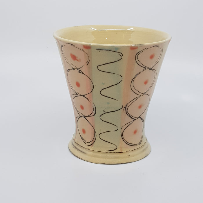 Tall flared 'retro' vase (AH556)