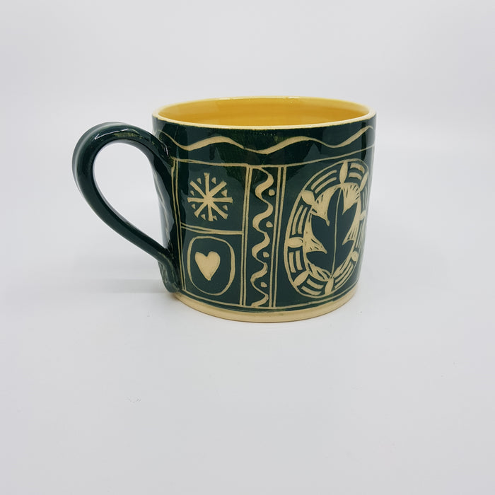 'Engraved' mug, green, large (AH577B)