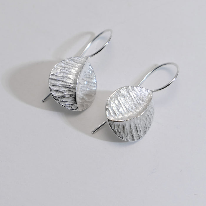 Silver 'leaf' earrings (FH418)