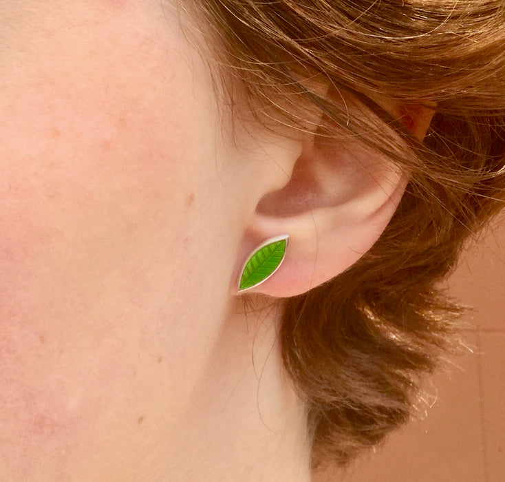 'Leaf' stud earrings, green (HSL3G)